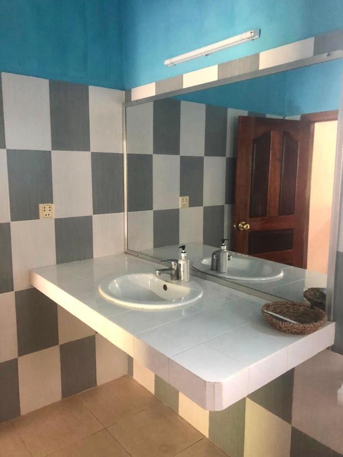 Atmaland Resort Kep Bagian luar foto