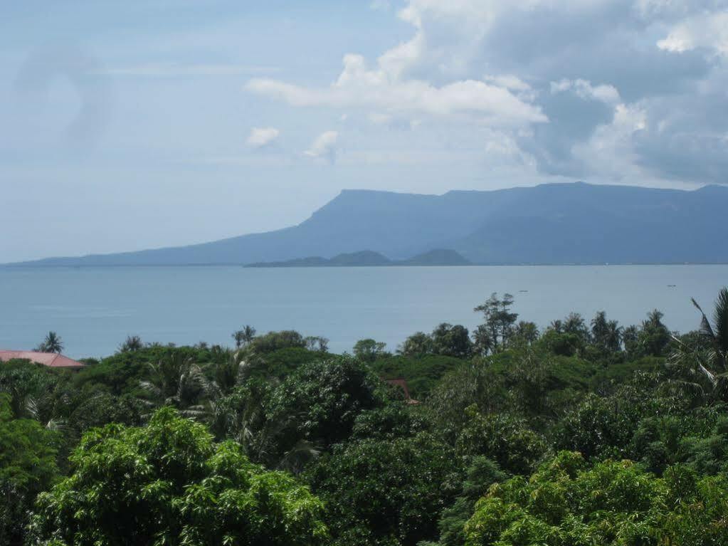 Atmaland Resort Kep Bagian luar foto