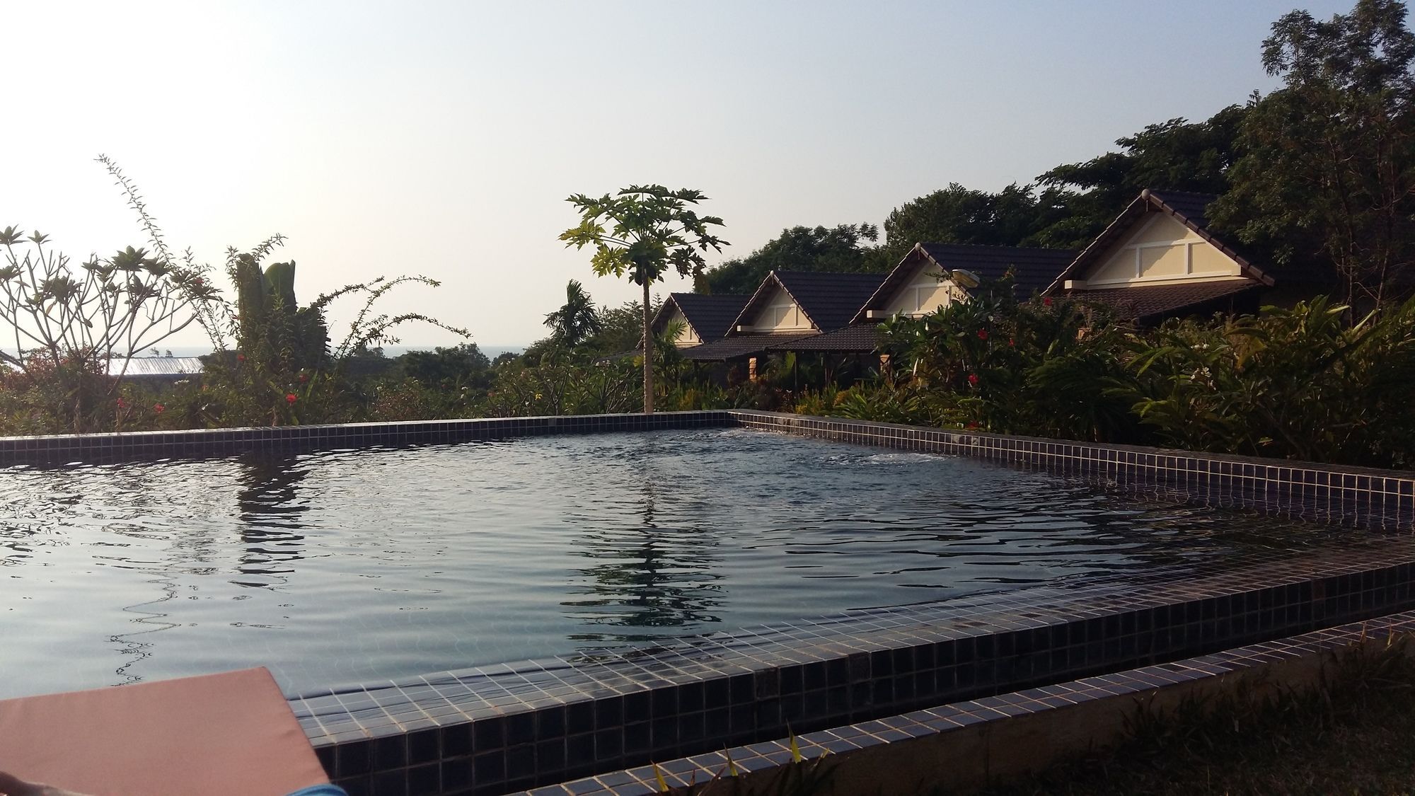 Atmaland Resort Kep Bagian luar foto