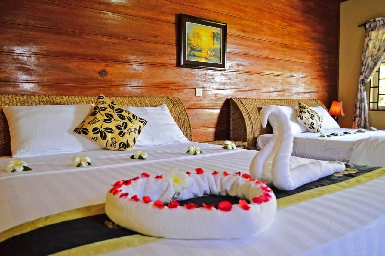 Atmaland Resort Kep Bagian luar foto